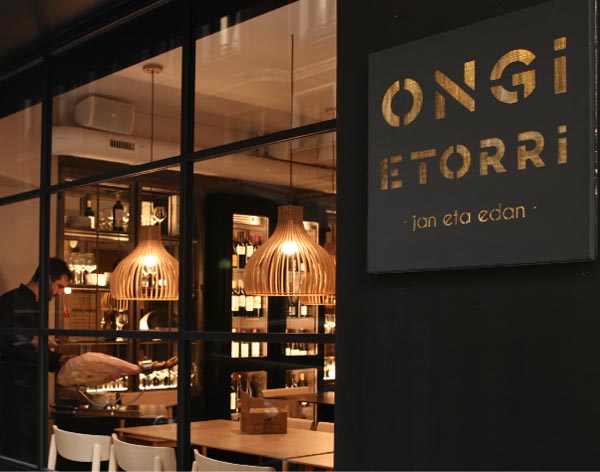 Reforma y decoración del bar Ongi de Eibar.